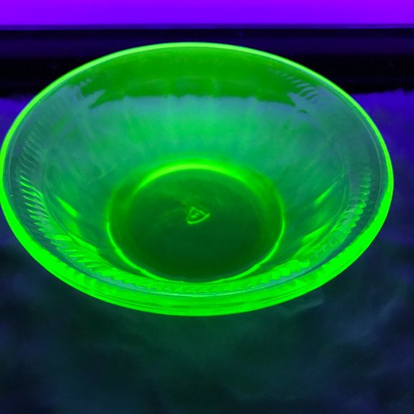 Vintage Vaseline Glass Dessert Bowl Block Optic #24 - Picture 2 of 10